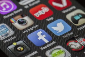 The Ultimate Guide to Social Media Marketing in 2024